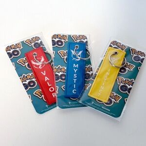 Pokémon GO 3-Piece Exclusive Lot – Valor, Instinct, Mystic Keychains